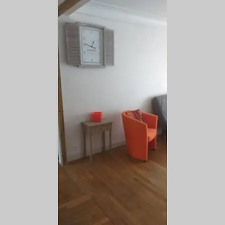 Superbe Appartement T3 Traversant Avec Place De Parking Rodez Exterior photo