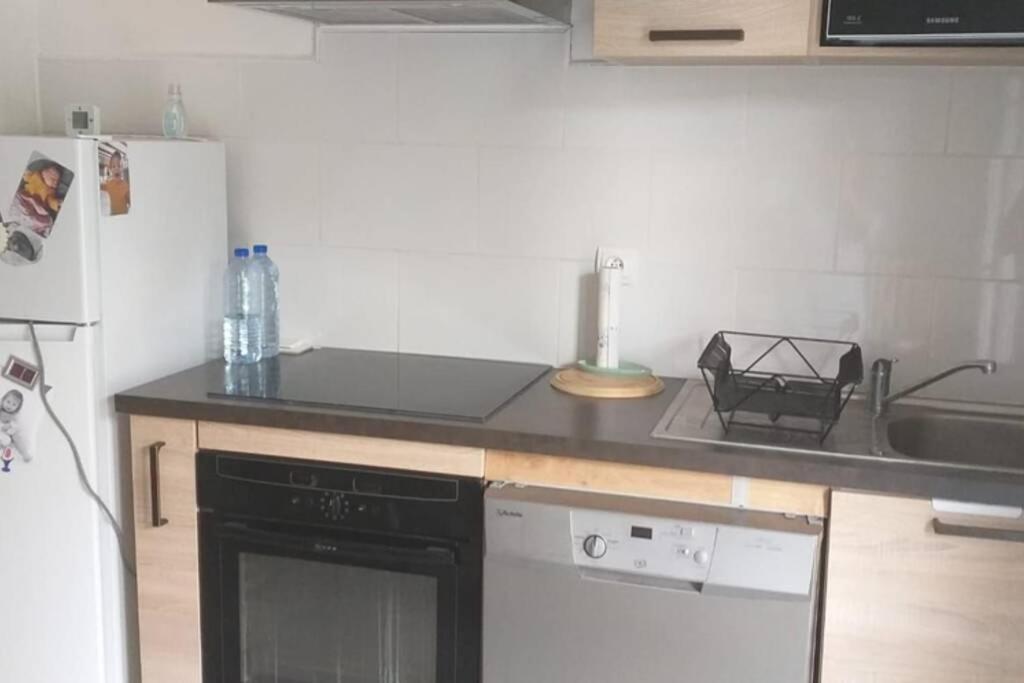 Apartment Superbe T3 Traversant Avec Place De Parking Rodez