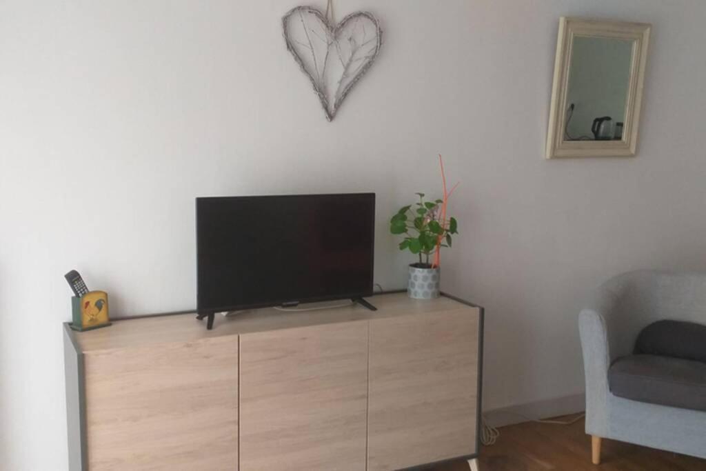 Apartment Superbe T3 Traversant Avec Place De Parking Rodez